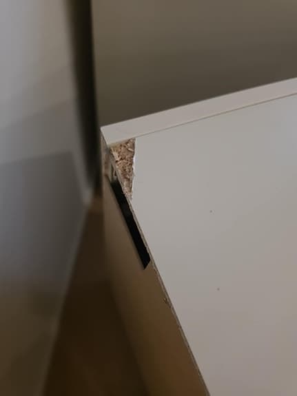2 st IKEA GURSKEN byråer. Ljusbeige med guldknoppar.