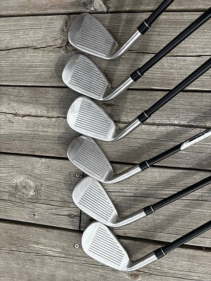 Taylormade M4 järnset  5–PW, grafit skaft