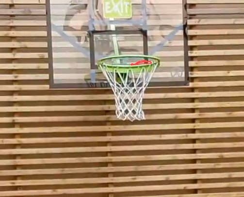 Basketkorg EXIT med väggfäste