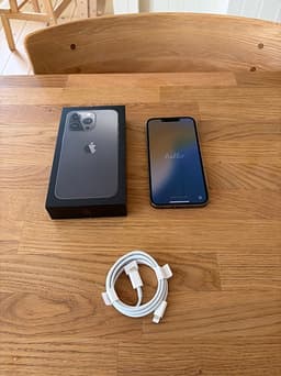 Apple iPhone 13 Pro 256 GB grafit