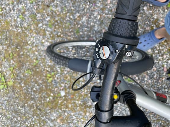 Wheel Dingo peak grå barncykel 24 tum 3 växlad