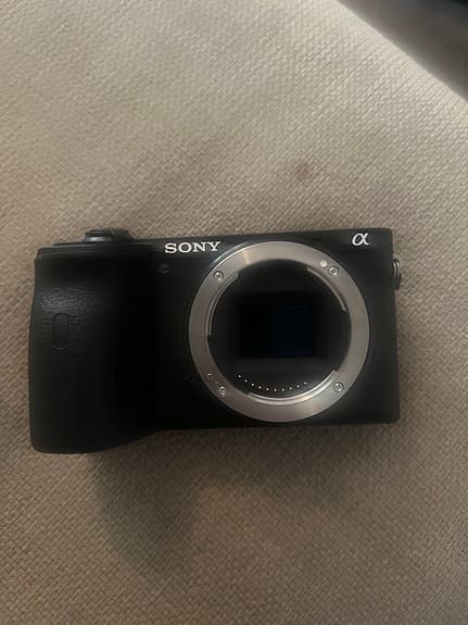 Ett Kamerakit! Sony A6600 systemkamera svart samt tillbehör