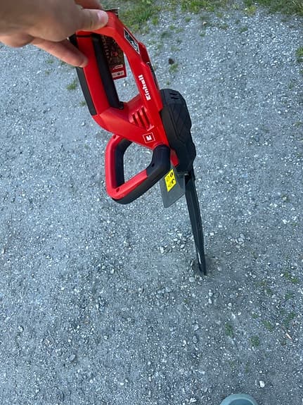 Grästrimmer/röjsåg röd svart