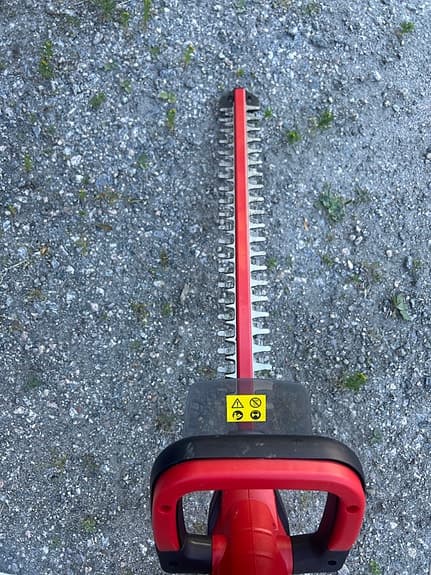 Grästrimmer/röjsåg röd svart
