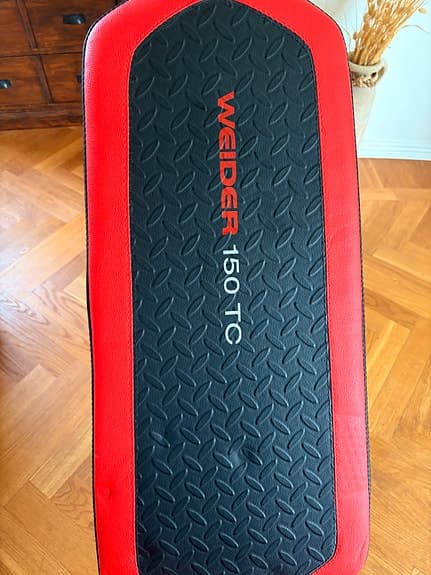 Weider 150 TC träningsbänk svart/röd