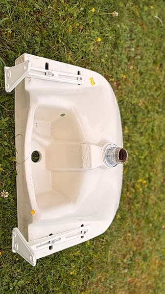 Vit tvättställ/handfat för badrum/toalett