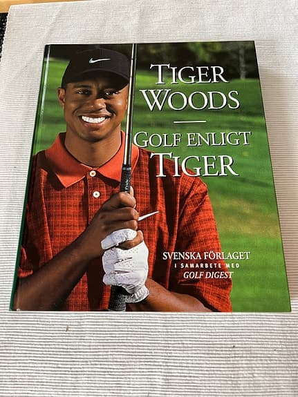 Bok "Golf enligt Tiger" av Tiger Woods