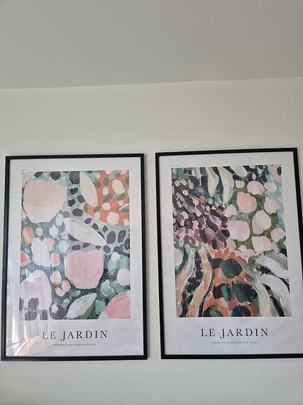 2st tavlor med posters Desenio