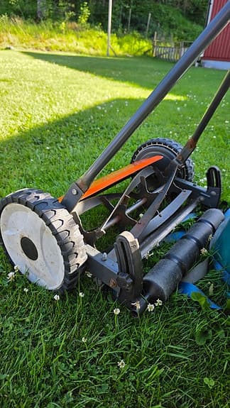Husqvarna handgräsklippare