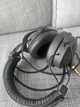 Beyerdynamic DT 770 Pro hörlurar svarta