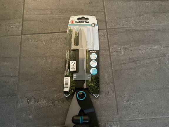 Ny - Gardena häcksax NatureCut 23 cm