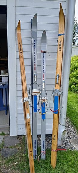 Terräng- och fjällskidor