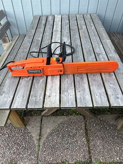 Husqvarna Electric motorsåg orange