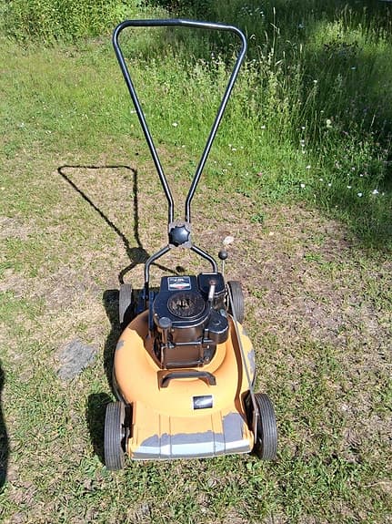 STIGA Gräsklippare bensindriven