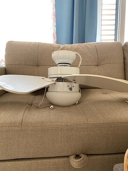 Clas Ohlson Takfläkt med belysning Taklampa ventilator luftkonditionering