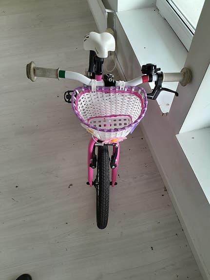 White barncykel 16" rosa med korg