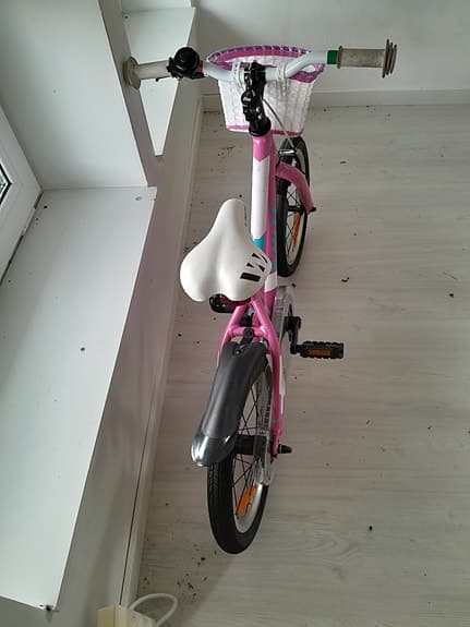 White barncykel 16" rosa med korg