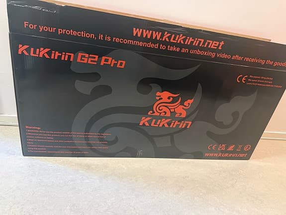 KuKirin G2 Pro elscooter svart/orange med sadel