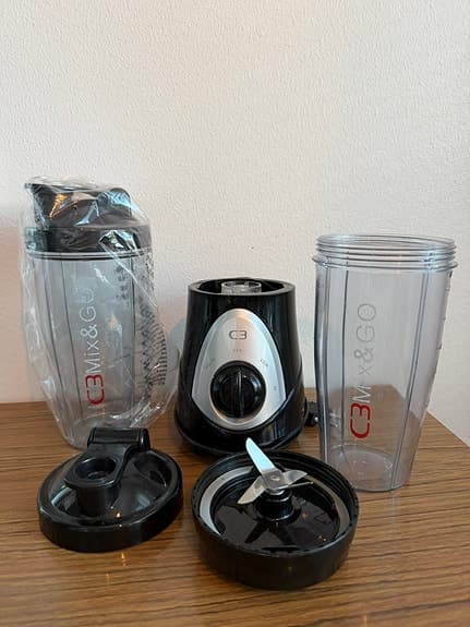 C3 Mix & Go blender svart