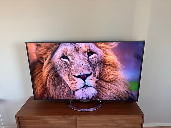 Sony Bravia 55” TV – KDL-55W905A