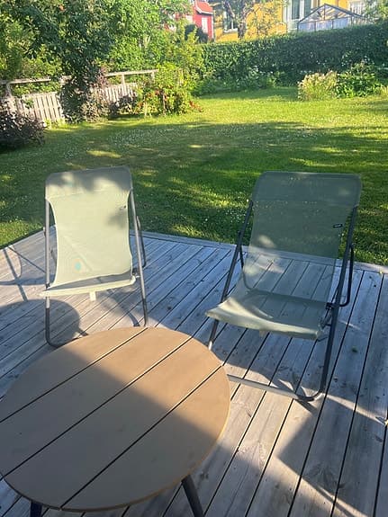 Hopfällbara solstolar av Lafuma, i metall och tyg grön