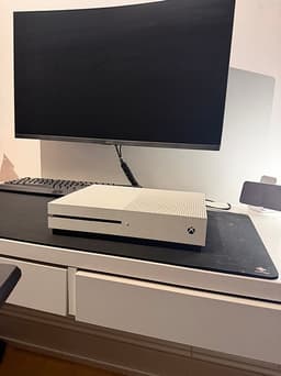 Microsoft Xbox One vit spelkonsol