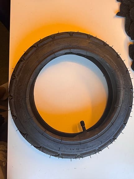 Däck 12 1/2 x 2 1/4 till barnvagn/cykel