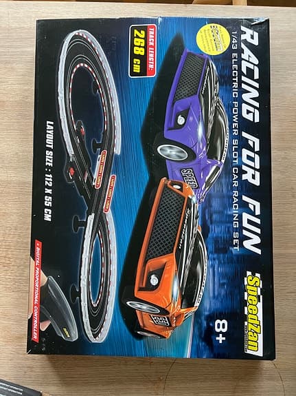 SpeedZan Racing For Fun elbilbana slot car racing set 8+