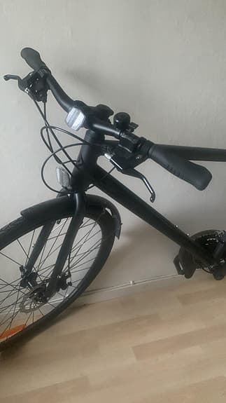 Helt ny cykel till salu