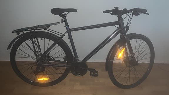 Helt ny cykel till salu