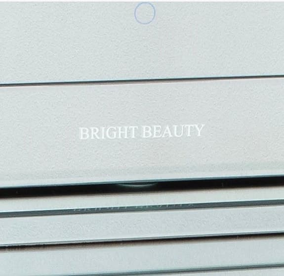 Exklusiv sminkspegel från Bright Beauty