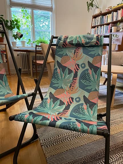 Två solstolar i nyskick