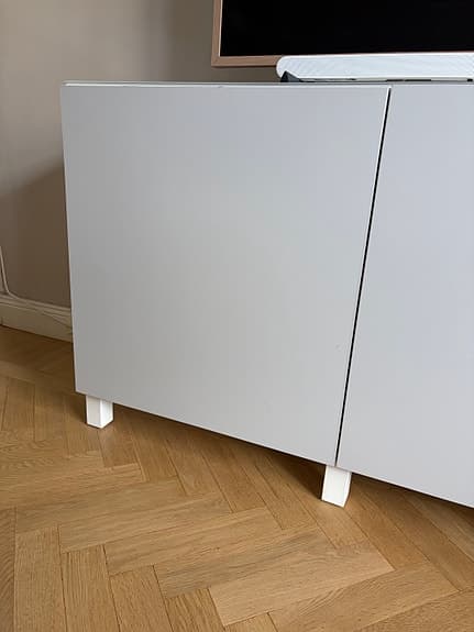Bestå byrå/TV-bänk