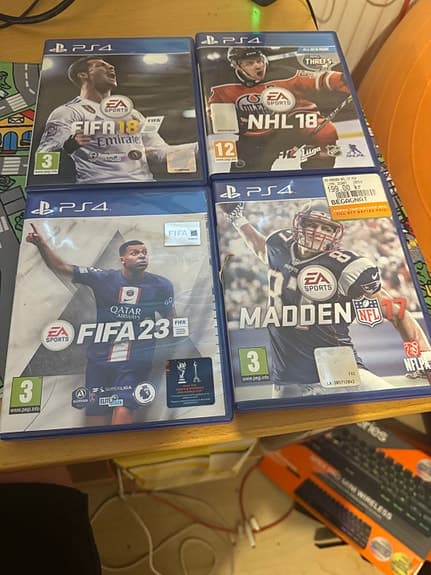 PlayStation 4 spelpaket LEGO, FIFA, NHL och Madden