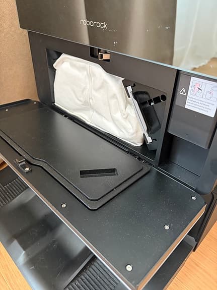 Roborock Saros 10 Dockningsstation (Empty Wash Fill Dock) – mopmodul ingår