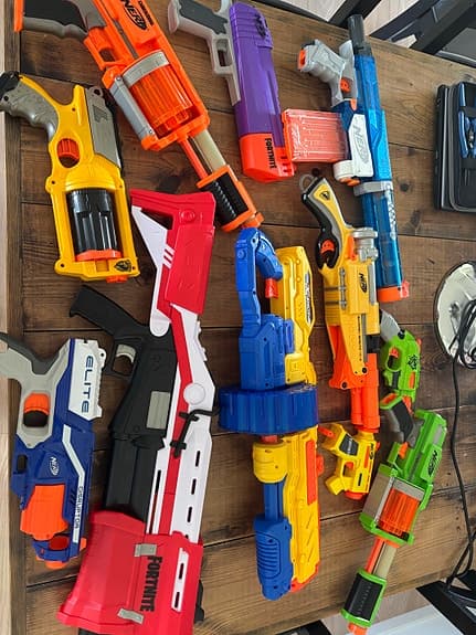 Nerf leksaksvapen blandat paket