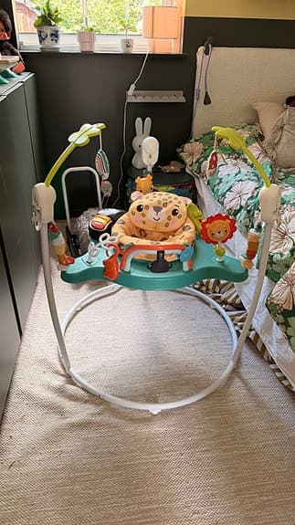 Fisher-Price hoppgunga med aktivitetsleksaker