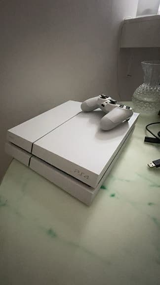 Sony PlayStation 4 vit spelkonsol