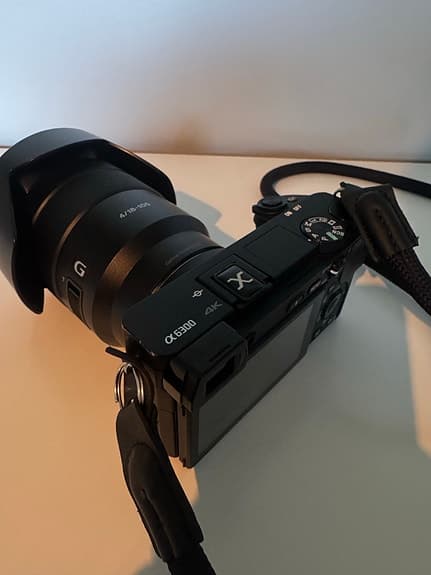 Sony A6300 + Sony E 18-105 f/4 G OSS + 16-50 OSS