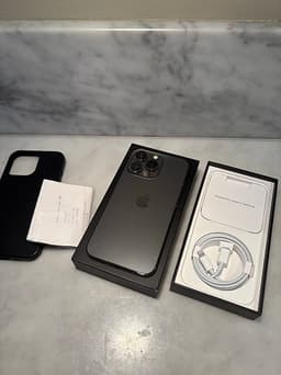 Apple iPhone 13 Pro 128 GB svart
