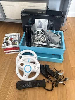 Nintendo Wii spelkonsol svart med spel och tillbehör