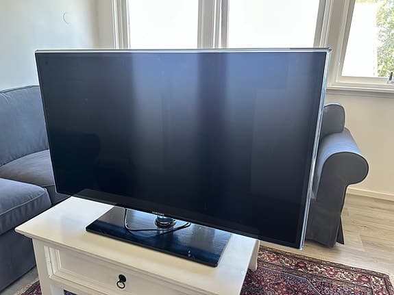 Samsung UE40ES5505 40" LED-TV svart