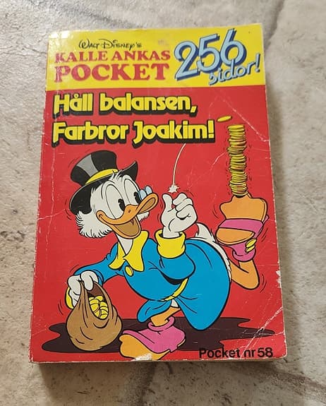 Äldre Kalle Anka-pocket och serietidningar blandade nummer