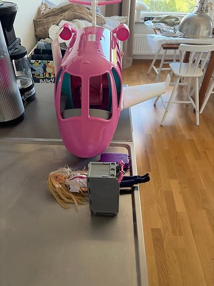 Barbie flygplan leksaksset rosa