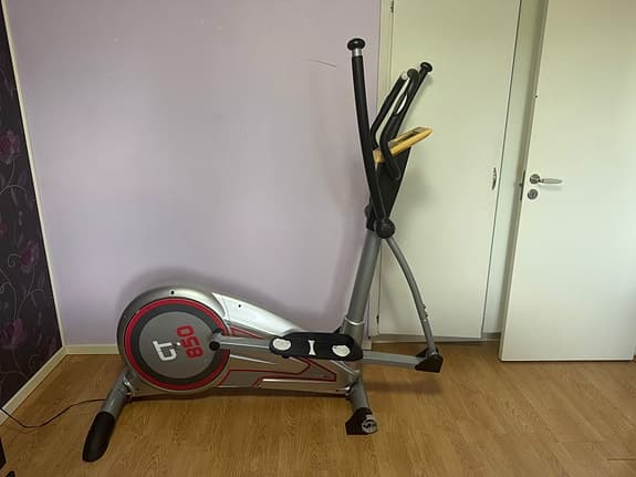 ExtremeFit crosstrainer