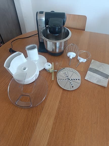Bosch MUM 4