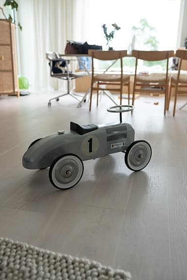 Retro Roller Jean – gåbil/sparkbil i metall (Silver)
