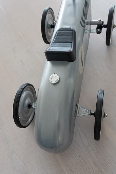 Retro Roller Jean – gåbil/sparkbil i metall (Silver)