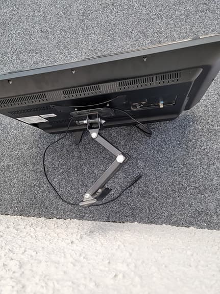 Philips 32 tum TV svart