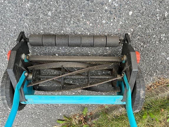 Gardena Gräsklippare Mycket lätthanterlig, Väldigt fint skick